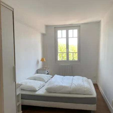 Villa L Entre Deux Choses à Saint-Pierre-de-Bailleul Extérieur photo